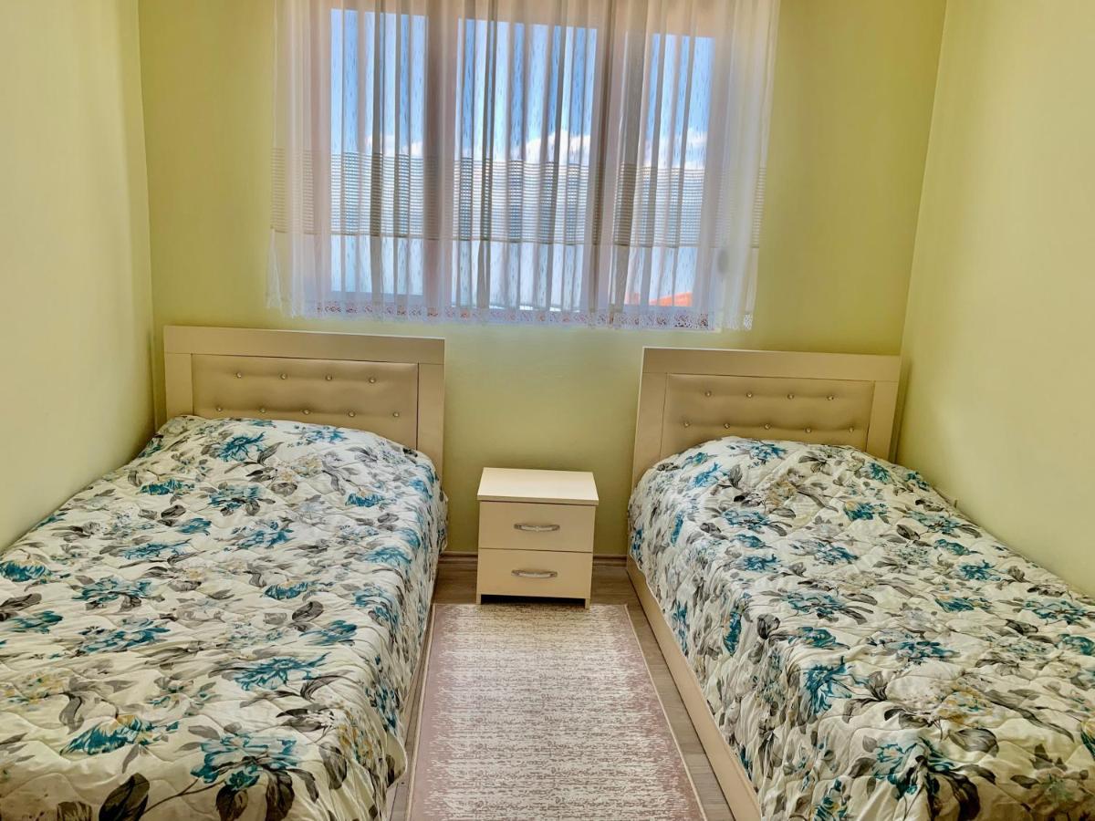 Syzo Apartments Pogradec Eksteriør bilde