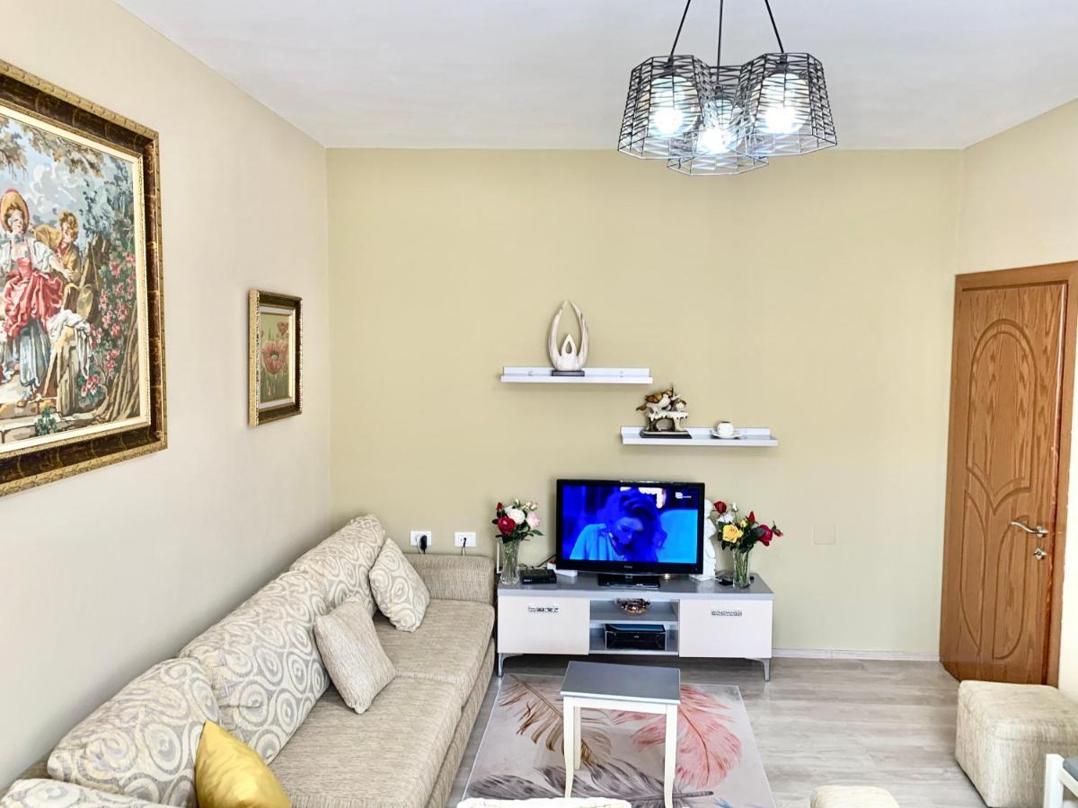 Syzo Apartments Pogradec Eksteriør bilde